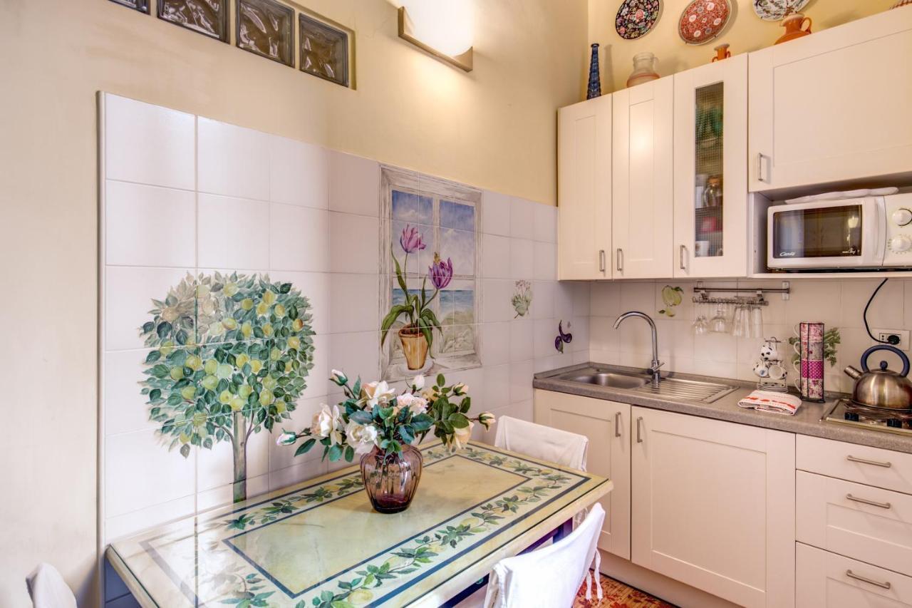 Monti Romantic Sunshine Maisonette Exteriör bild