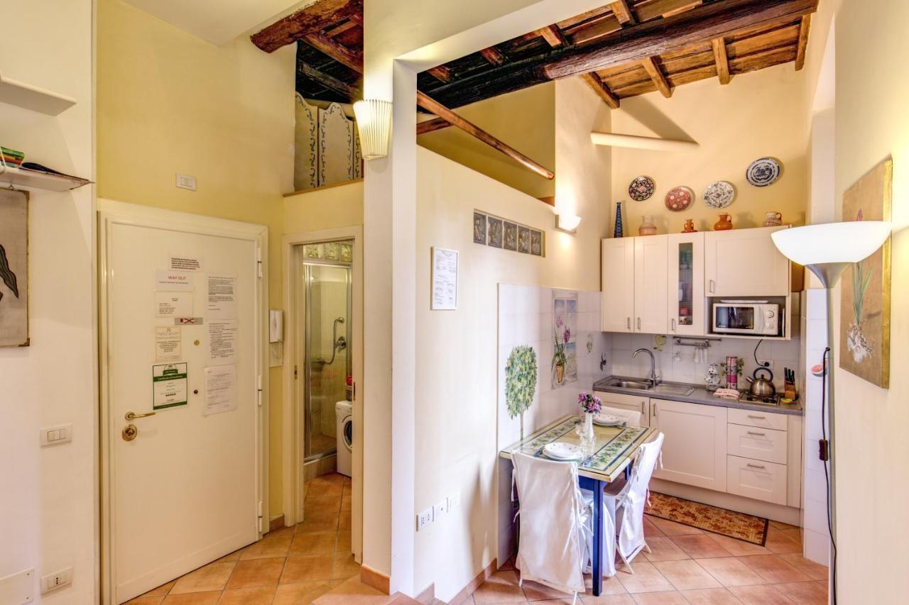 Monti Romantic Sunshine Maisonette Exteriör bild